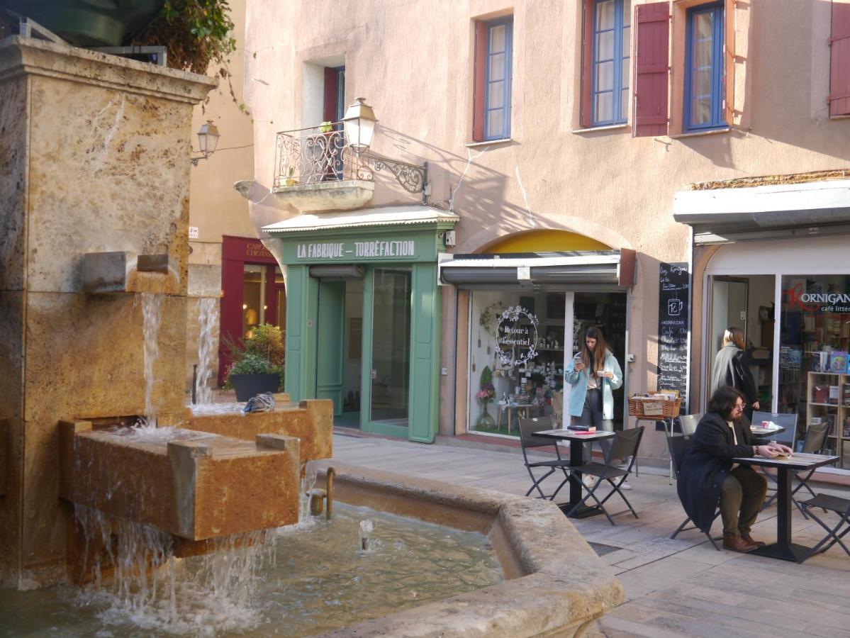 Aux 4 Fontaines Lejlighed Narbonne Eksteriør billede