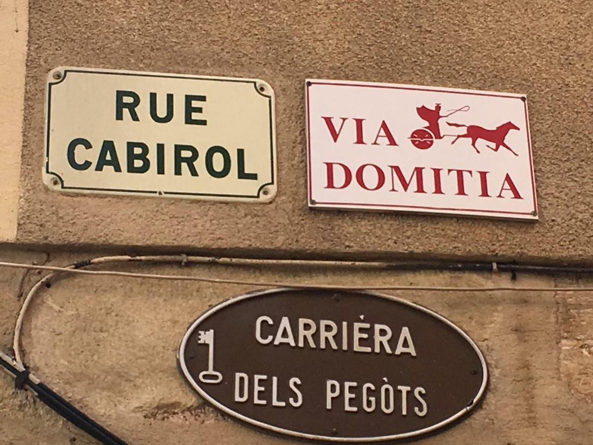 Aux 4 Fontaines Lejlighed Narbonne Eksteriør billede